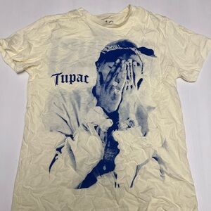 Tupac urban shirt